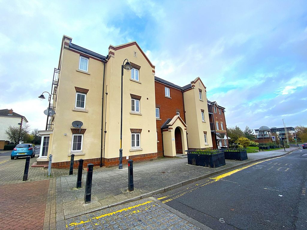 Property photo 1 of 8