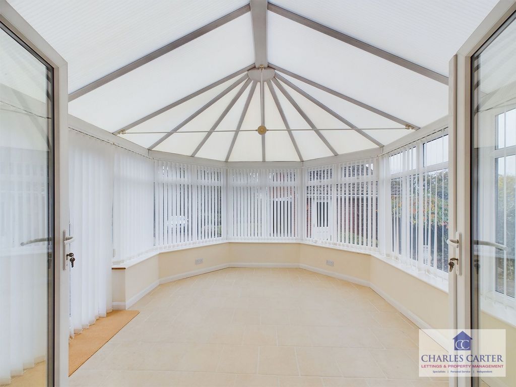 Additional image 10 of 5 bed bungalow to rentOrchard Dene, Ankerdine Road, Lower Broadheath, Worcester WR2