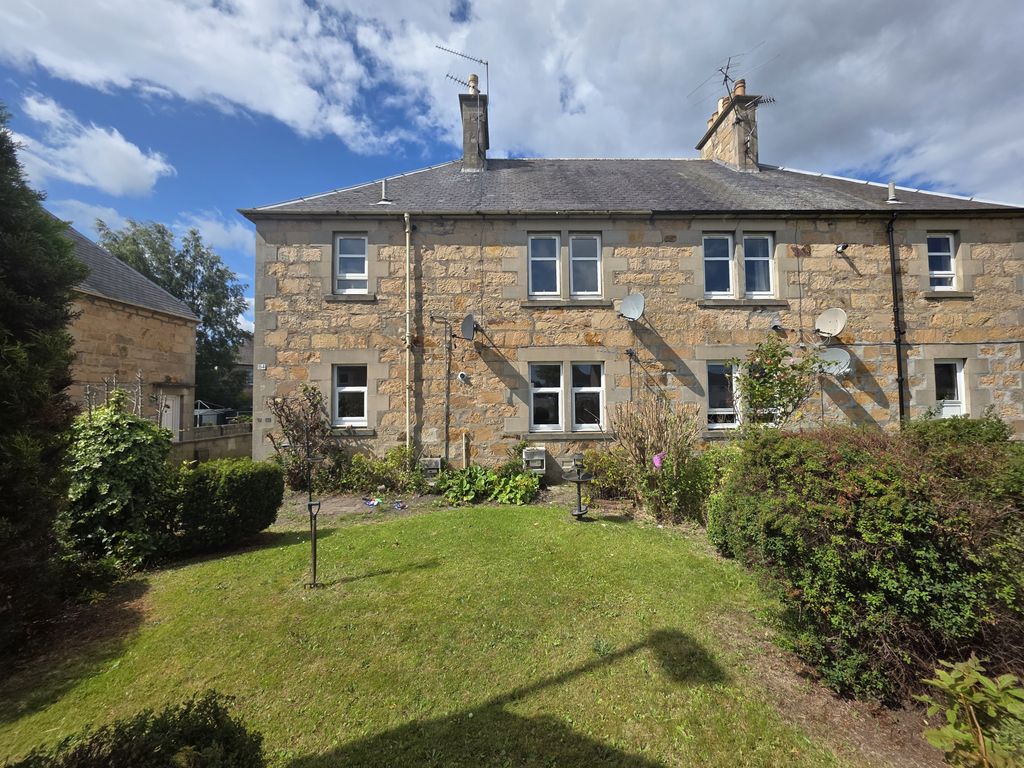 Property photo 1 of 11