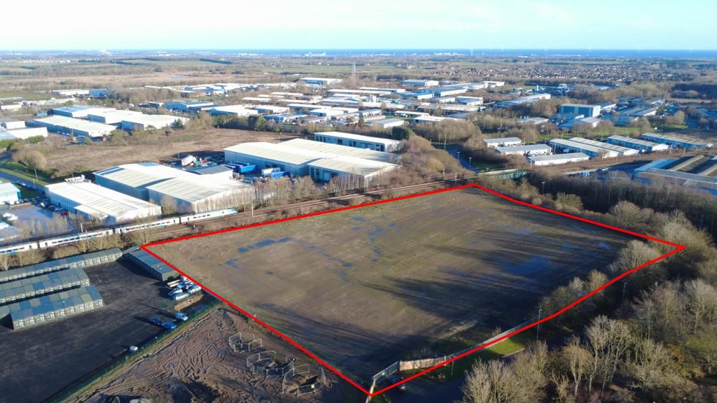 Property photo 2 of 5 Photo 11