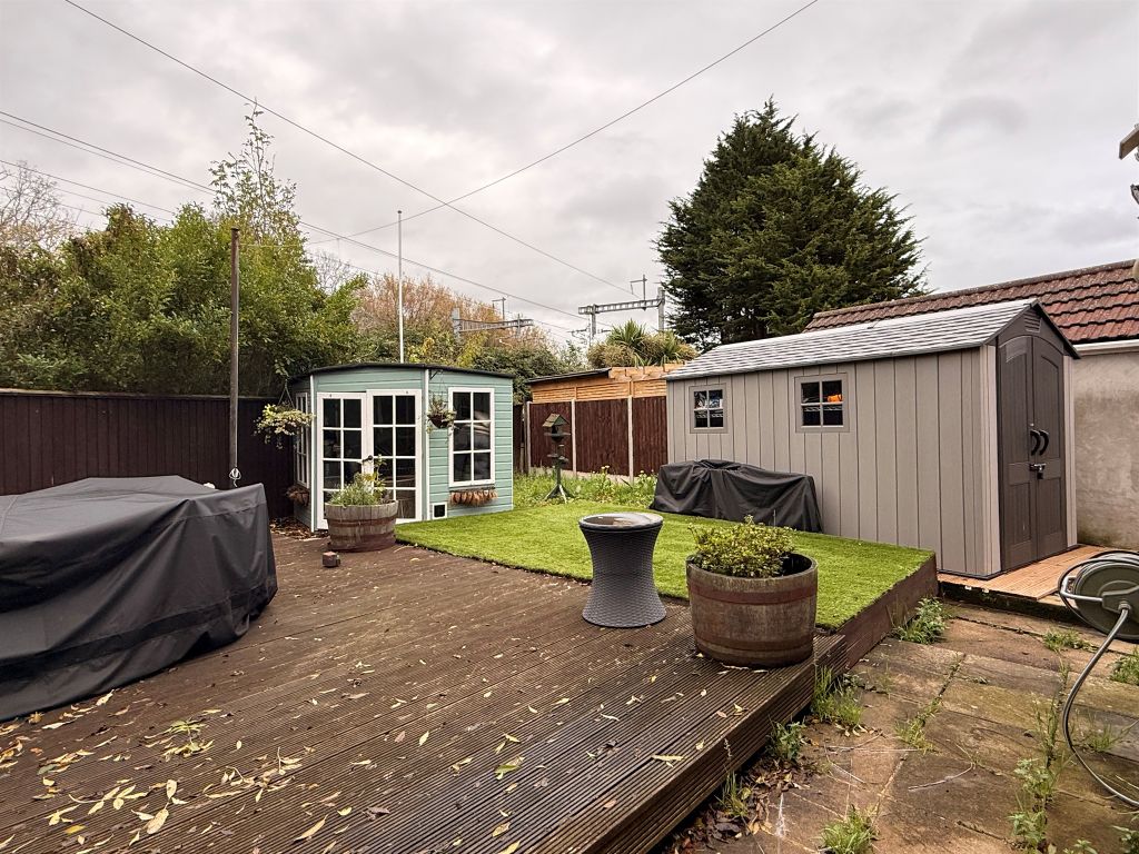 Property photo 2 of 19