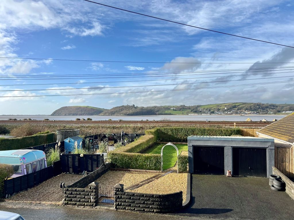 Property photo 2 of 19 View