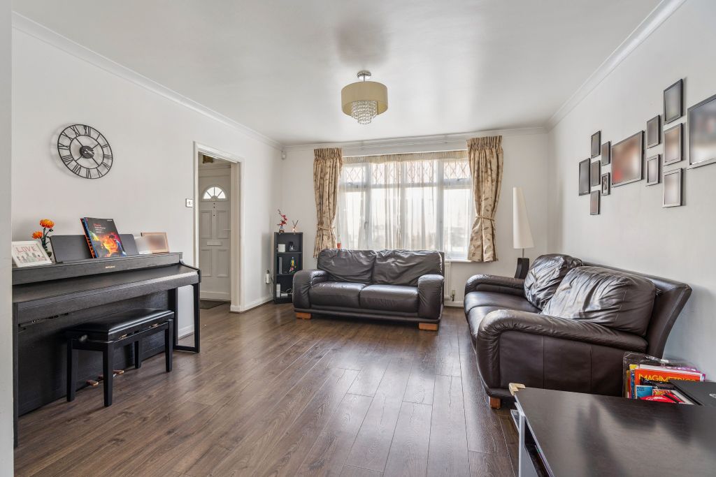 Property photo 2 of 15