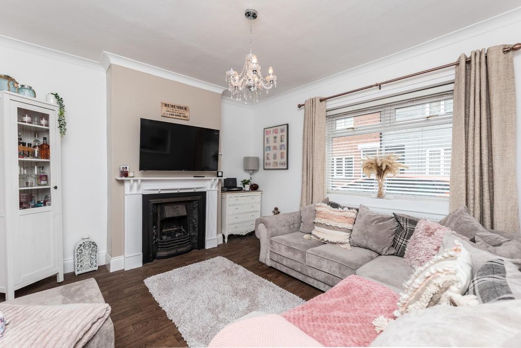 Property photo 3 of 18 5C5A2087.Jpg