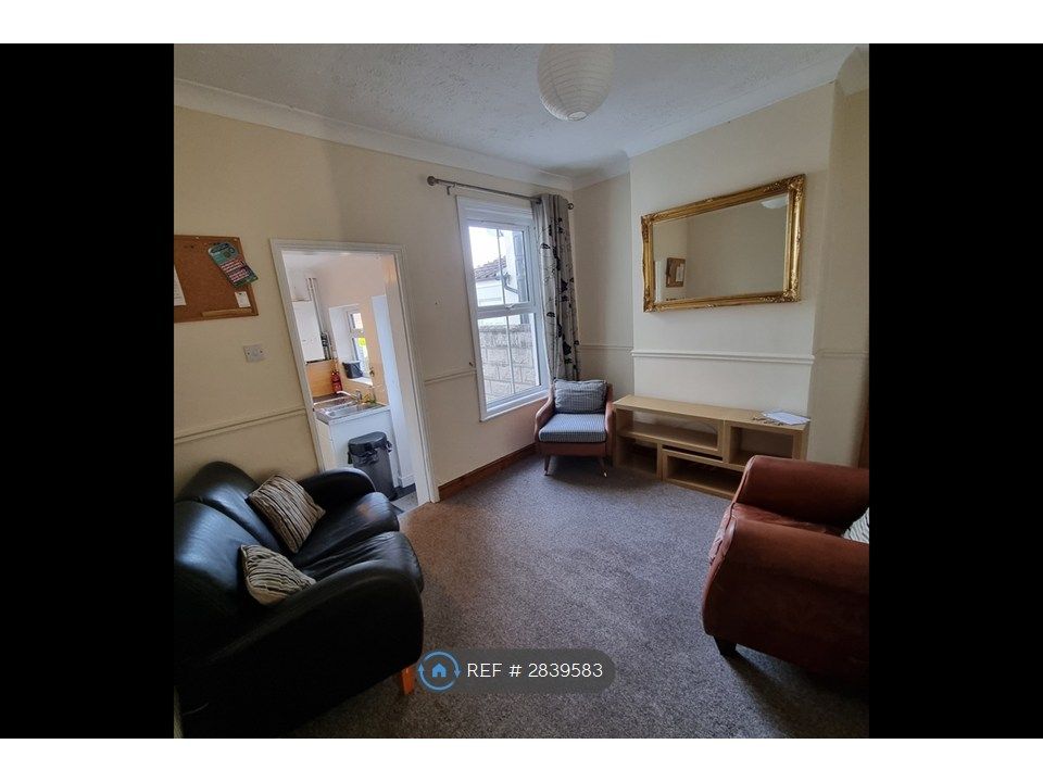 Property photo 3 of 7 Sitting Room