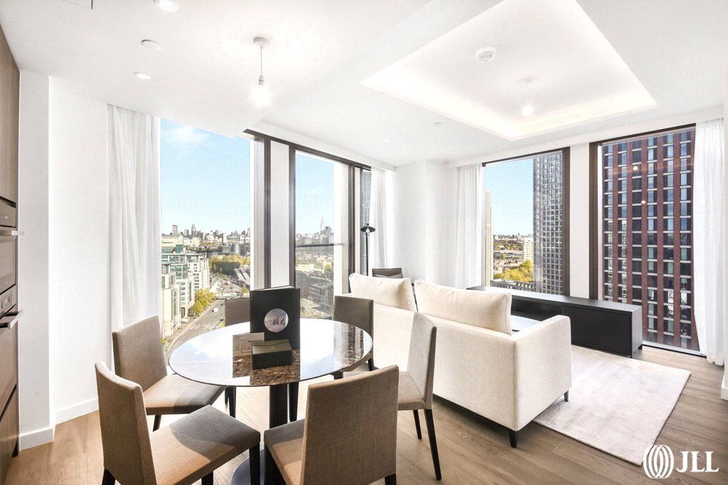 Property photo 1 of 14 Carnation Way