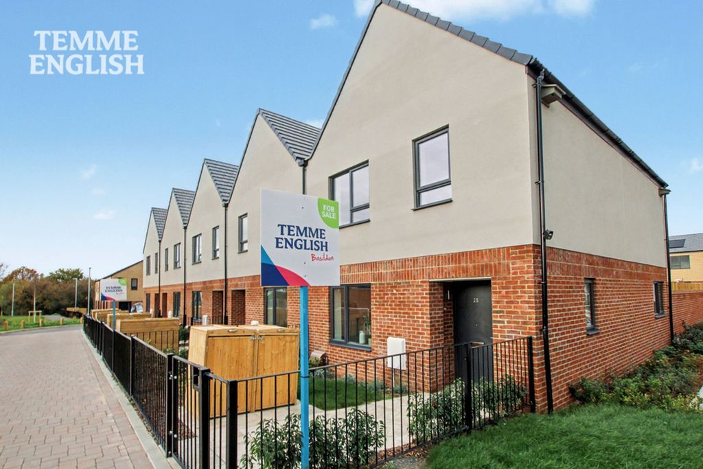 Property photo 1 of 24