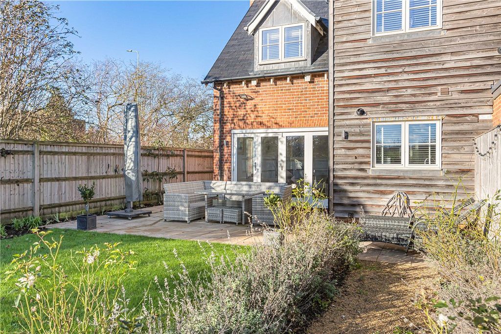 Property photo 2 of 23 Picture 2