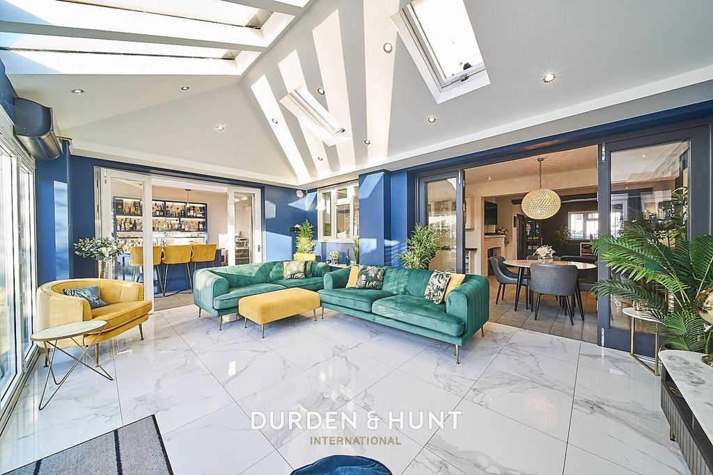 Property photo 2 of 33 Grangecrescent 33_Result.Jpg