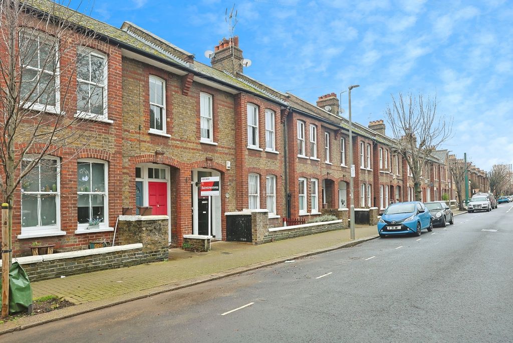 Property photo 1 of 19 Pbox-Img.Jpg