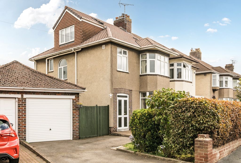 Property photo 1 of 27 1363211-1-68E7925...