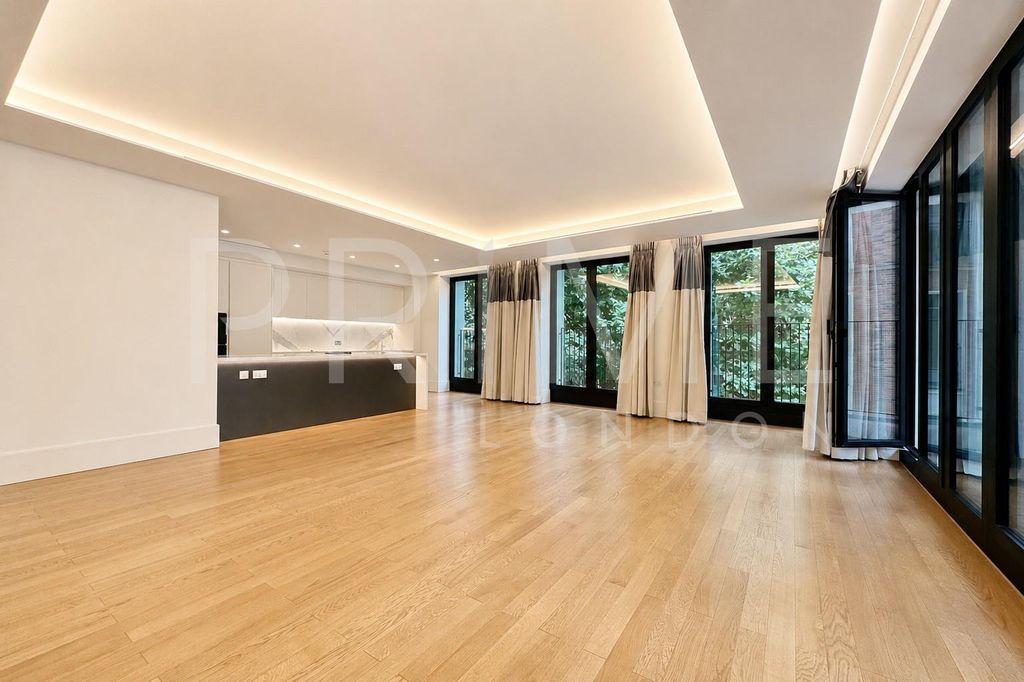 Property photo 3 of 30 Ls14.Jpg