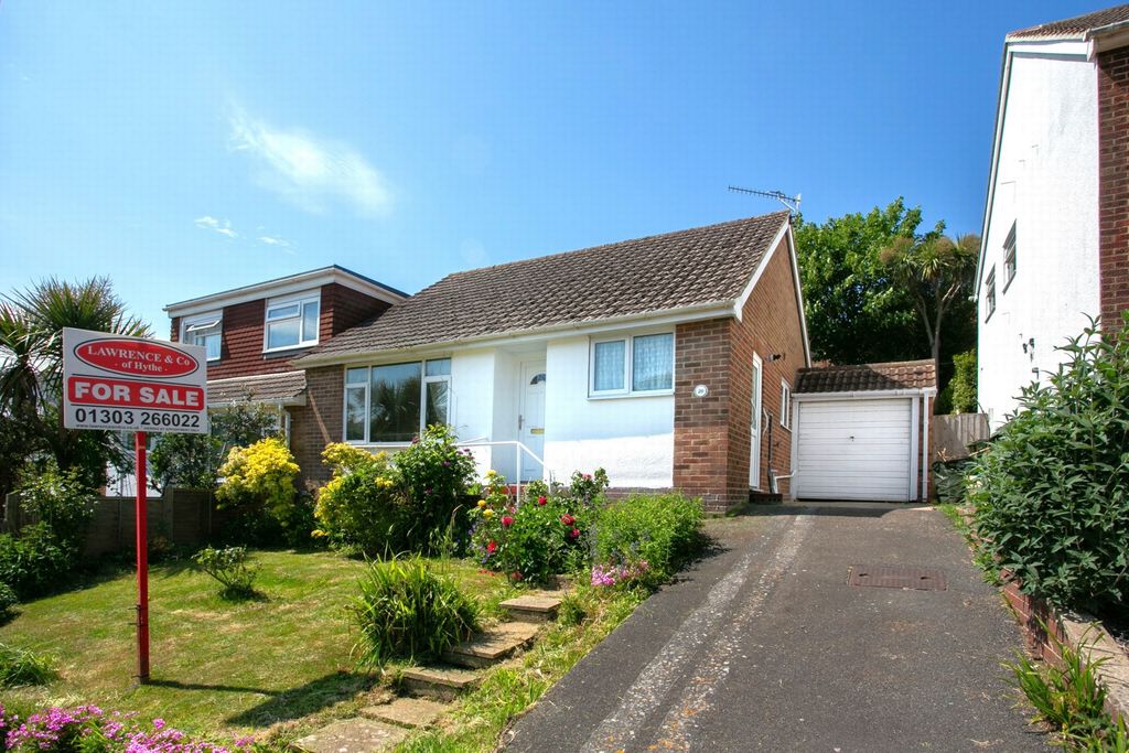 Property photo 1 of 14 Front
