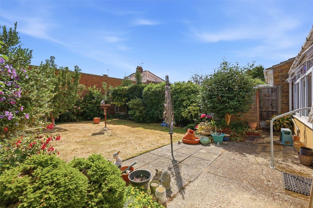 Property photo 2 of 20 Picture No. 31
