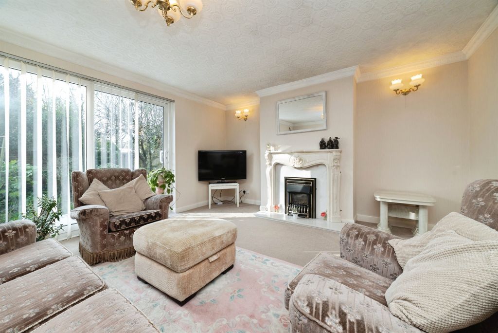 Property photo 2 of 24