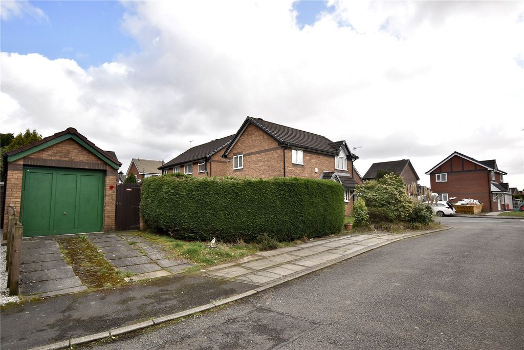 Property photo 2 of 21 Front External