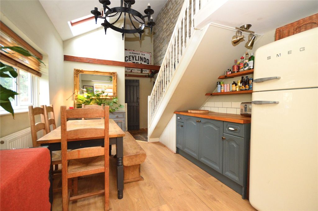 Property photo 3 of 20 Dining Room