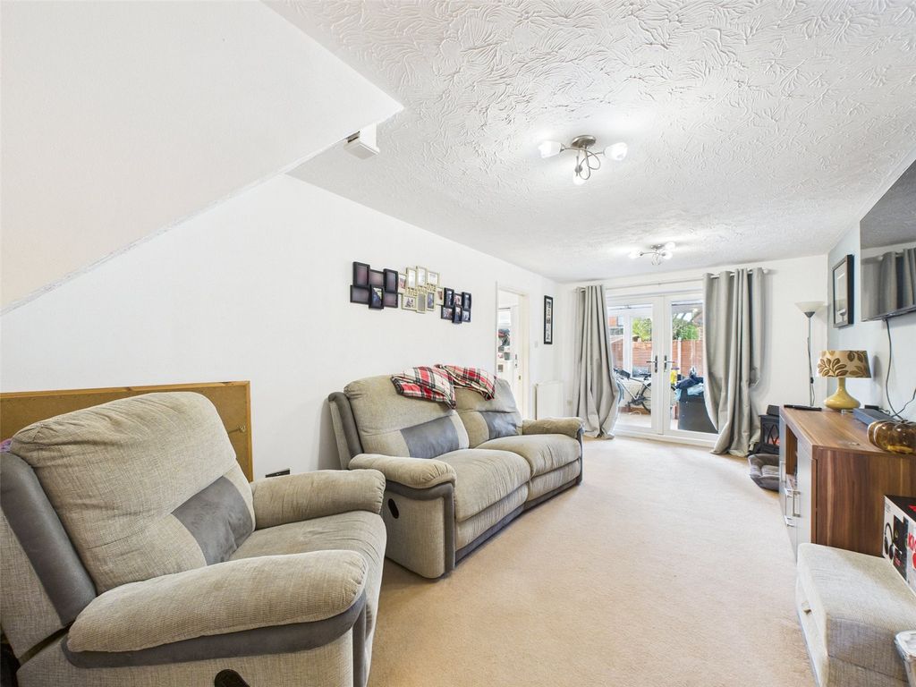 Property photo 2 of 20 Picture No. 13