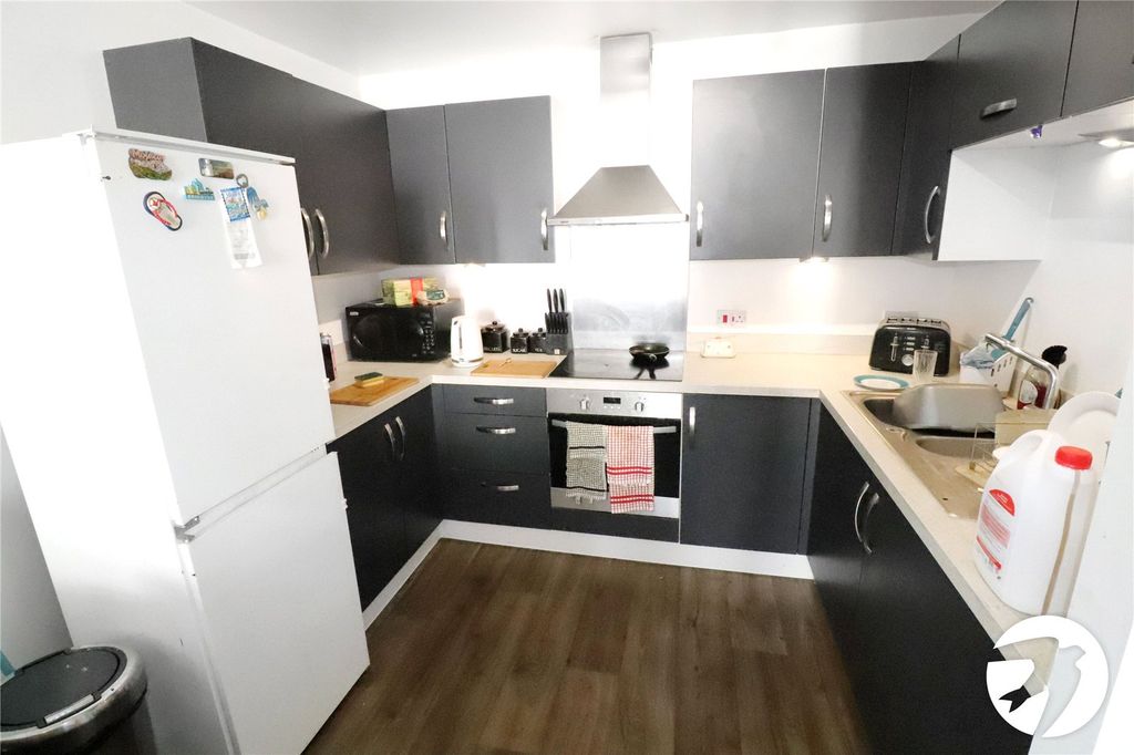 Property photo 3 of 12 Picture No. 04