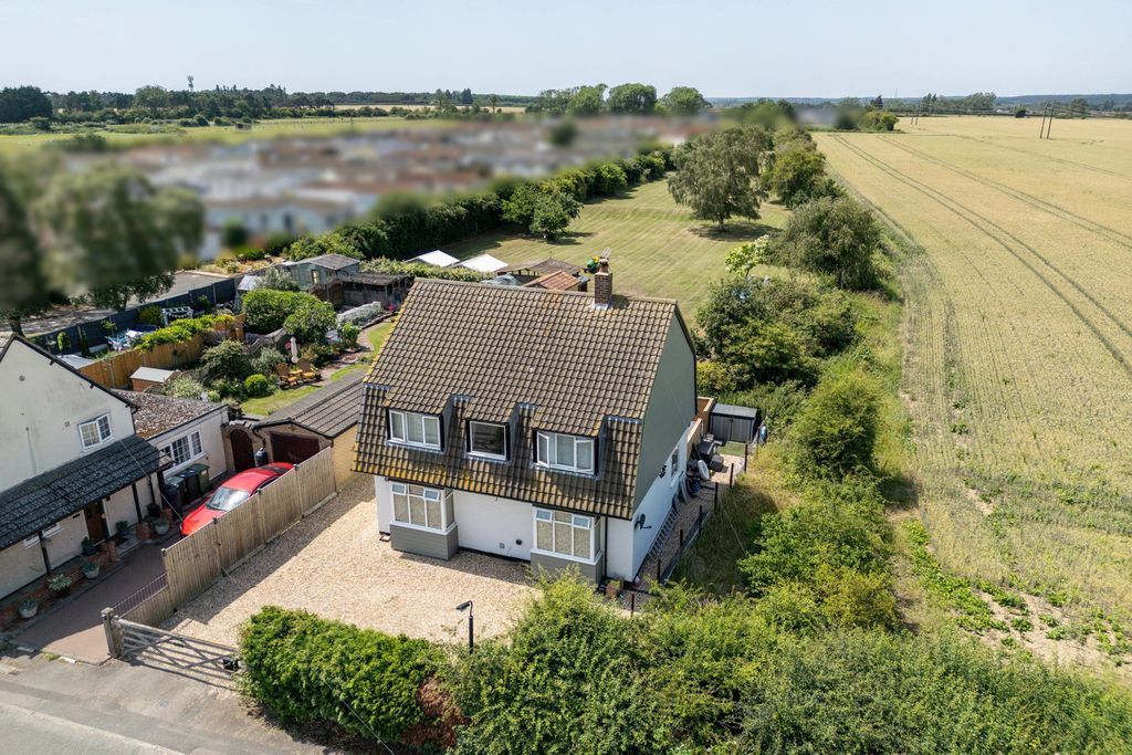 Property photo 1 of 33