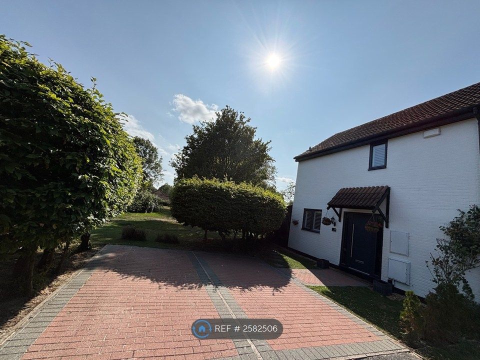 Property photo 1 of 24