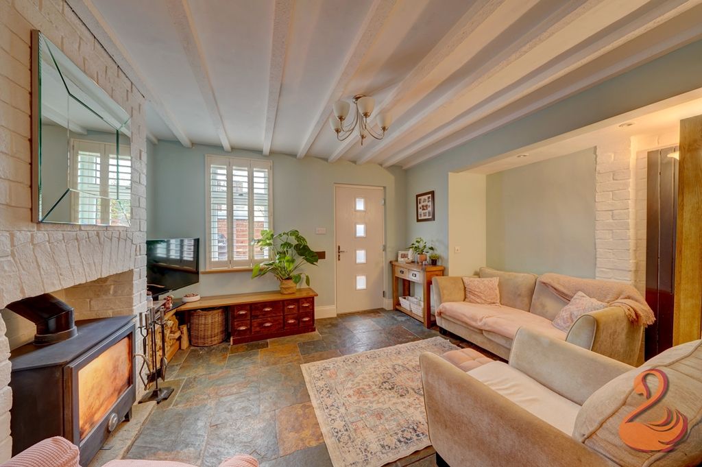 Property photo 3 of 24