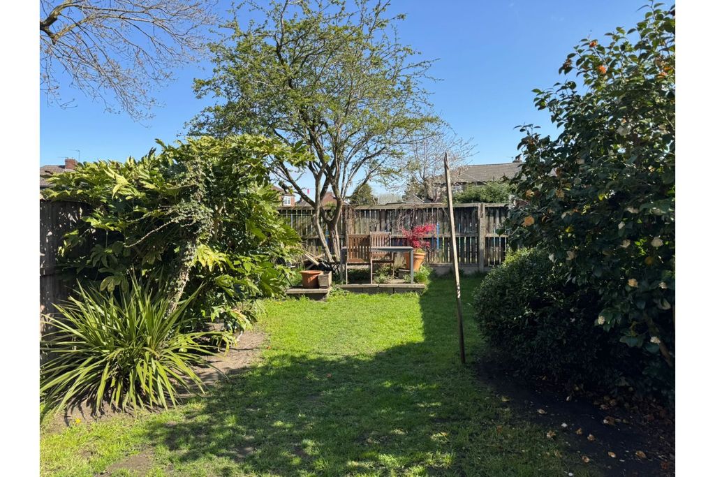 Property photo 3 of 24