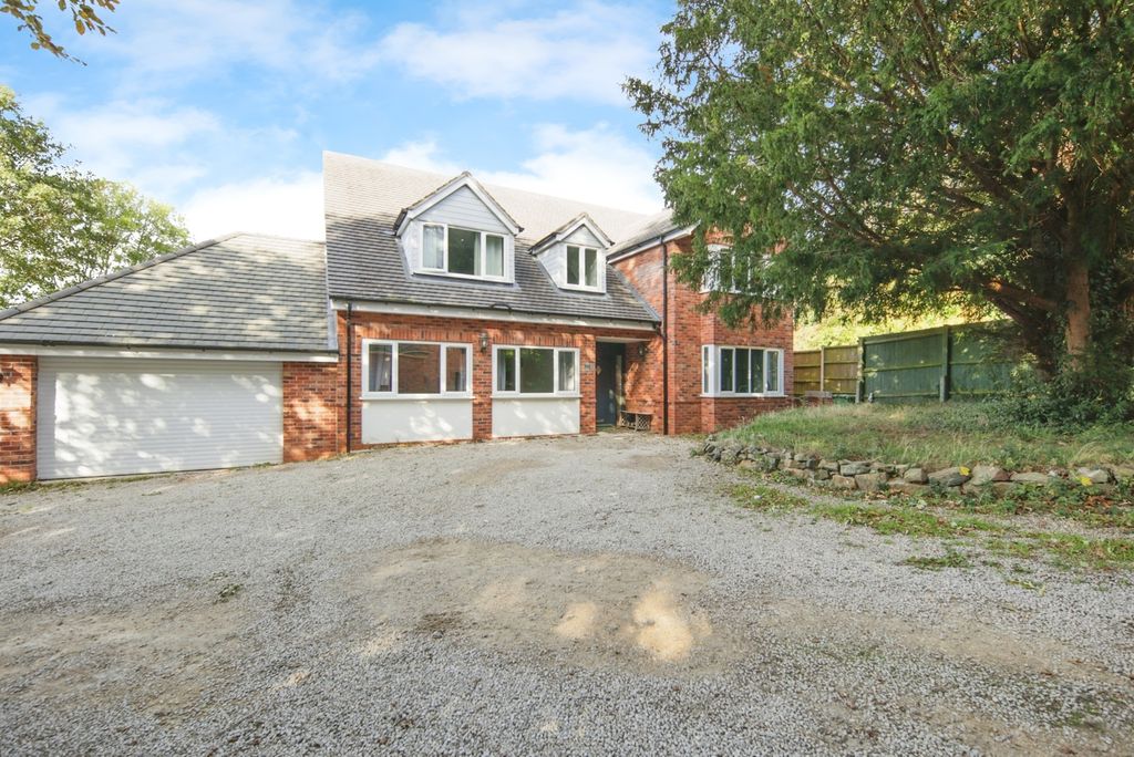 Property photo 2 of 17 Photo