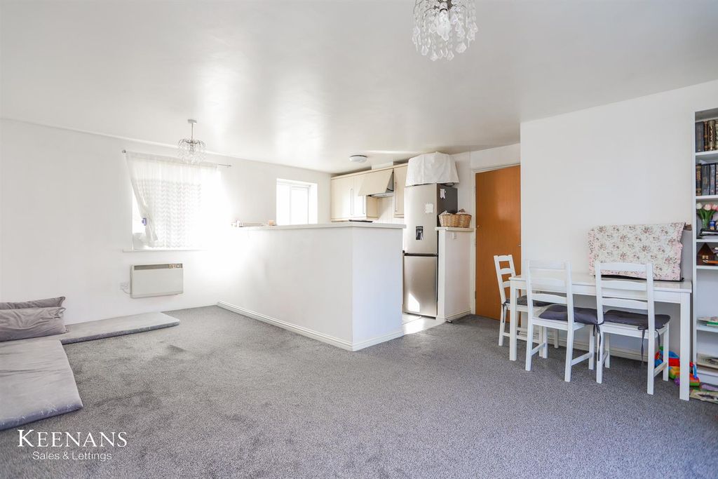 Property photo 1 of 12 Img_7923.Jpg