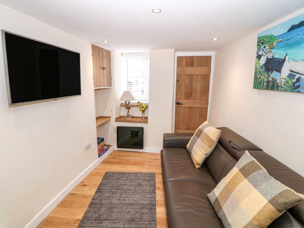 Property photo 3 of 20 Picture No. 05