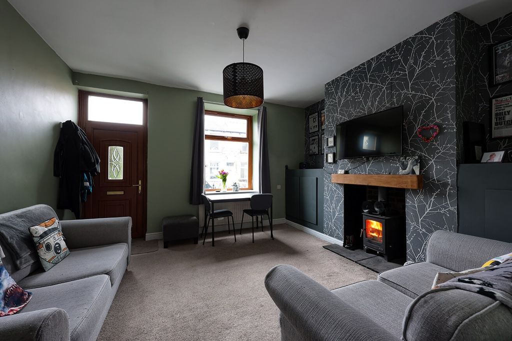 Property photo 3 of 10 4836267