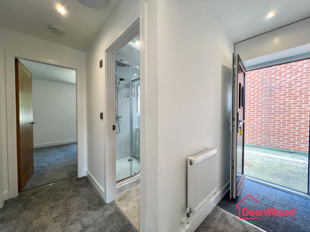 Property photo 3 of 18 3.Jpg