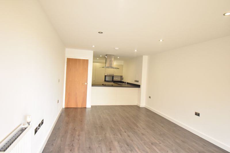 Property photo 3 of 12 Photo 1