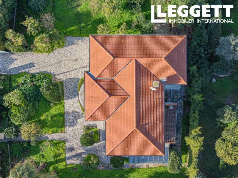 Property photo 2 of 3