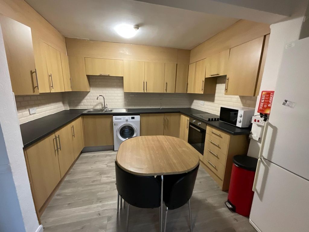 Property photo 3 of 11 Whatsapp Image 2026-03-05 At 14.14.1