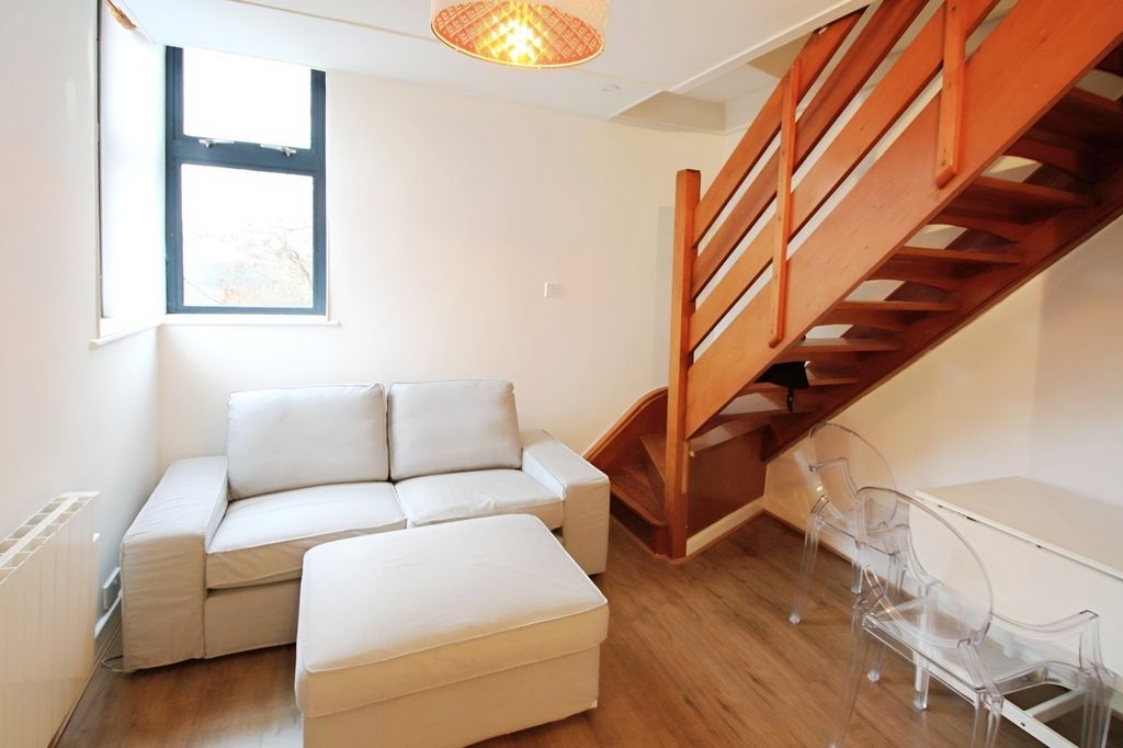 Property photo 1 of 6 Picture No. 08