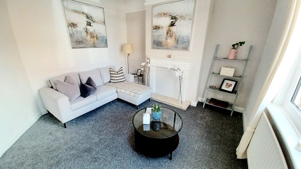 Property photo 2 of 14 20241002_130135