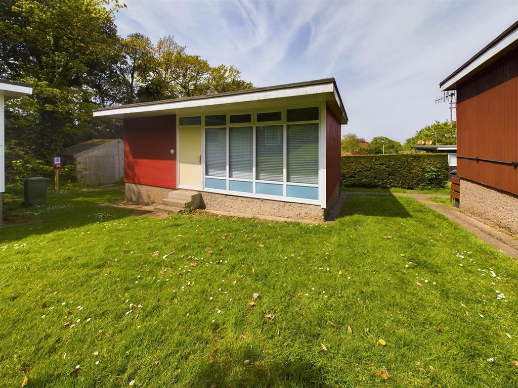Property photo 1 of 19 Cam02546G0-Pr0190-Still007.Jpg