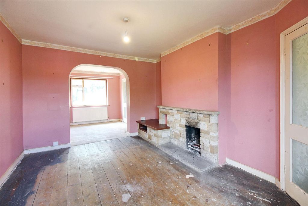 Property photo 3 of 16 10.Jpg