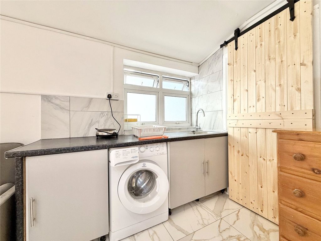 Property photo 3 of 6 Picture No. 03
