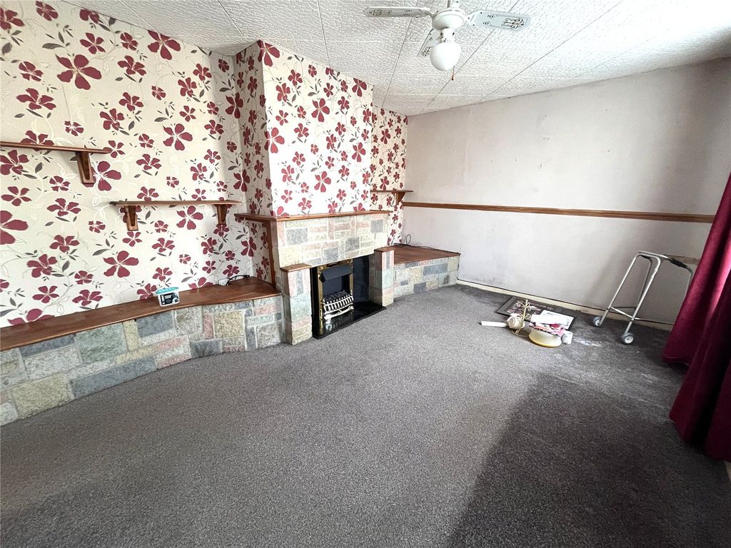 Property photo 2 of 14 Picture No. 06