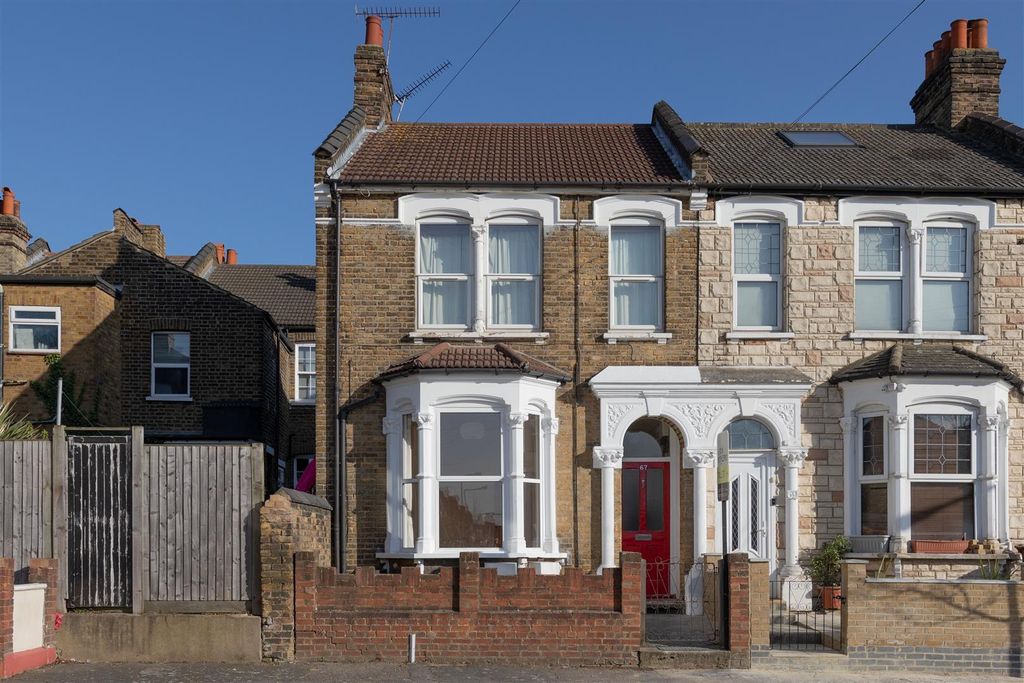 Property photo 1 of 14