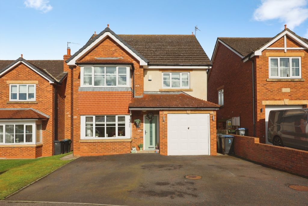 Property photo 1 of 27 Pbox-Img.Jpg