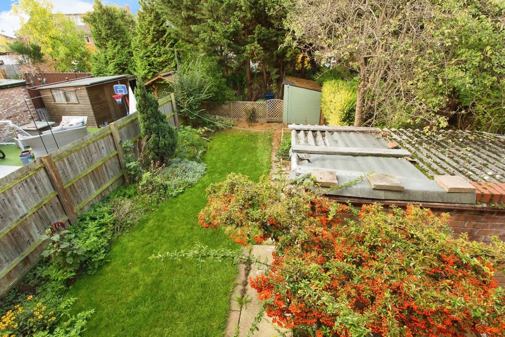 Property photo 2 of 16 Photo