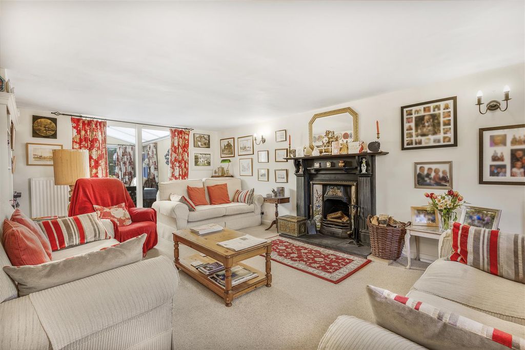 Property photo 3 of 29 Living Room