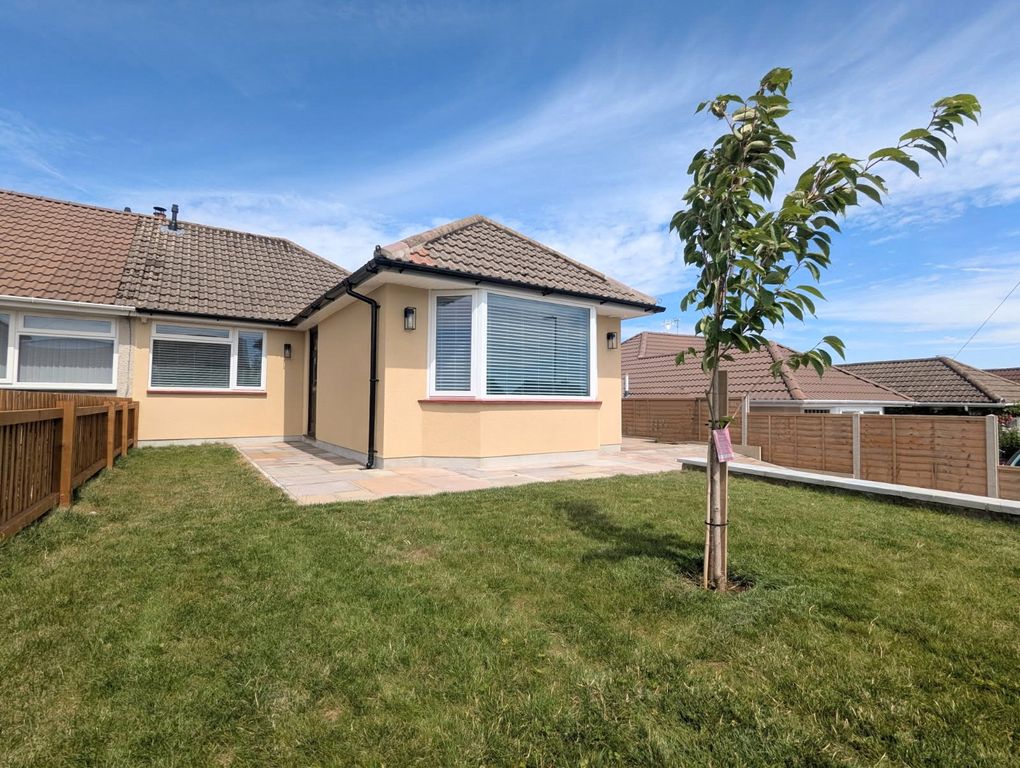 Property photo 1 of 13 External