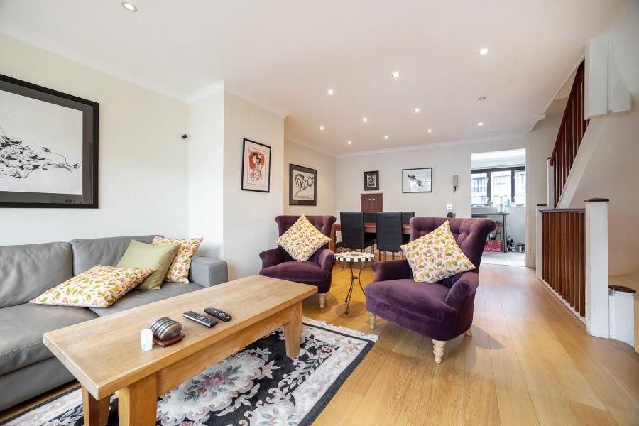 Property photo 3 of 14