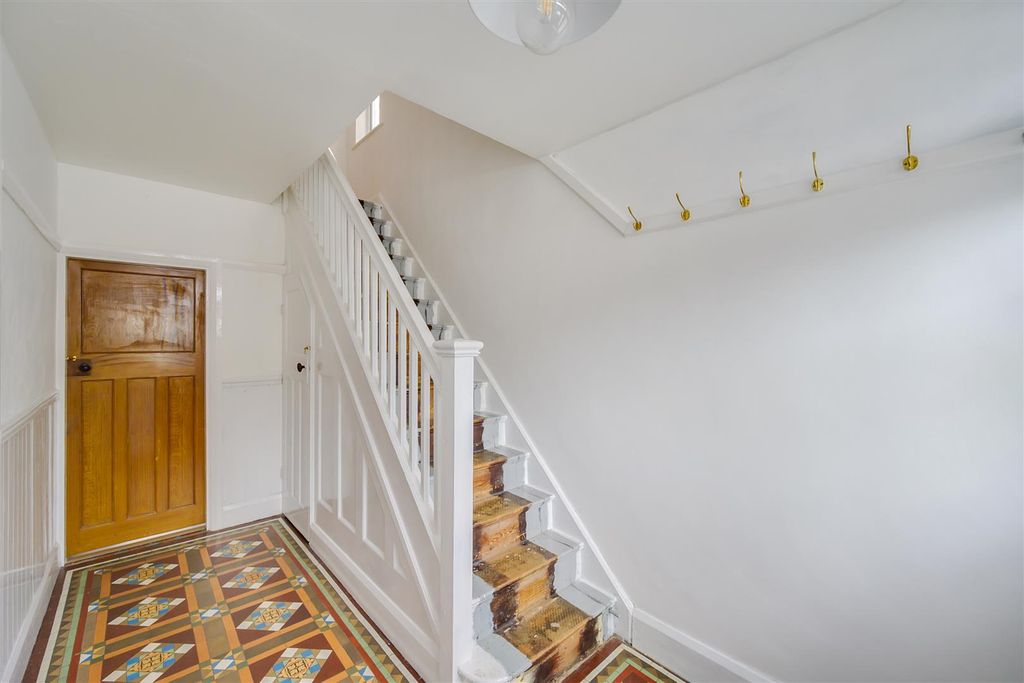 Property photo 2 of 31 Img_0573.Jpeg