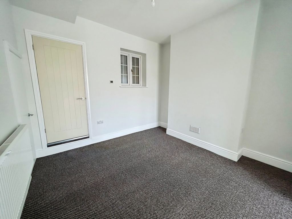Property photo 3 of 9 Living Room 2