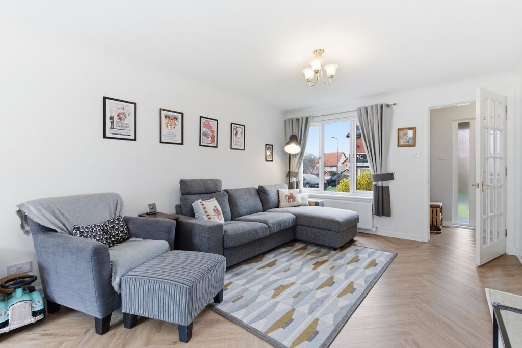 Property photo 3 of 28 5027257